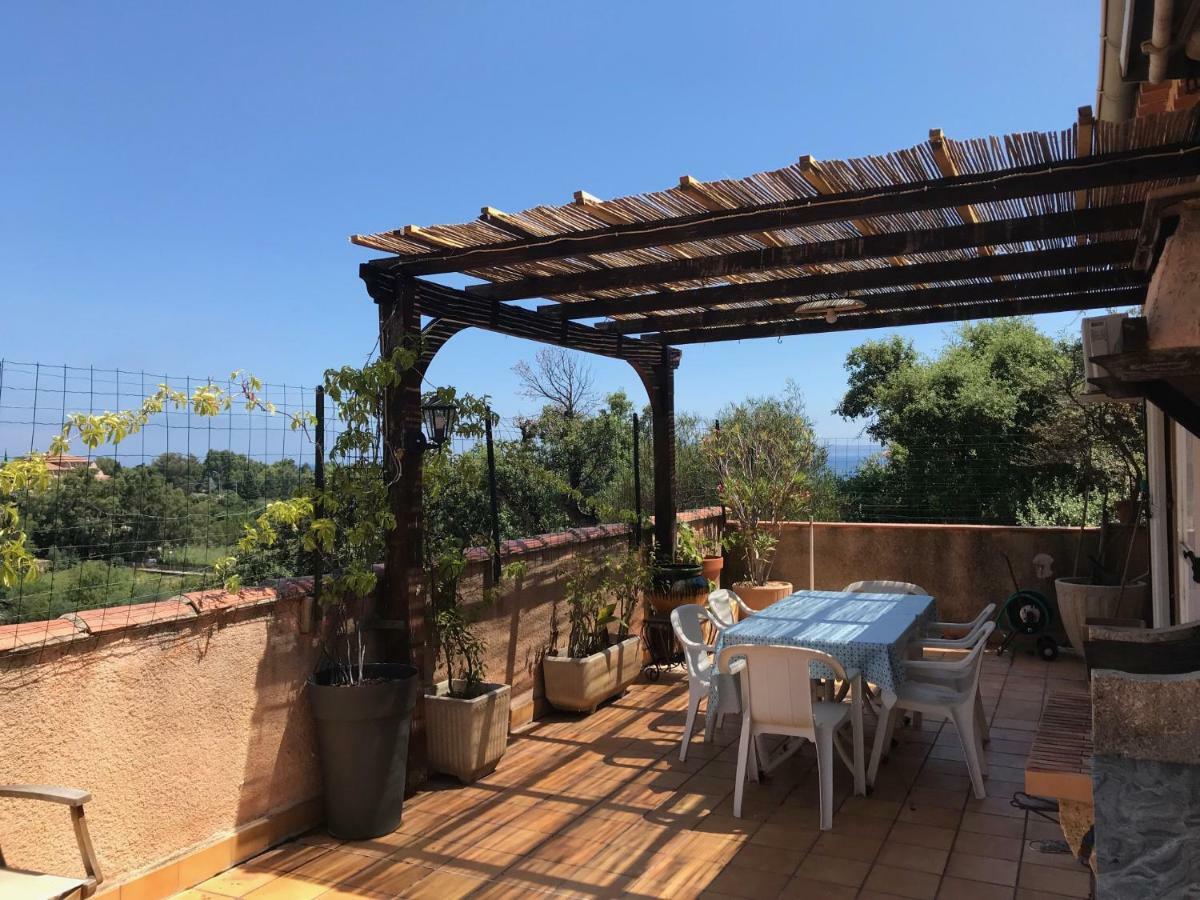 Appartements La Fossette Plage Le Lavandou Exterior photo